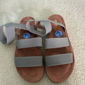 Cusionaire Green Sandals